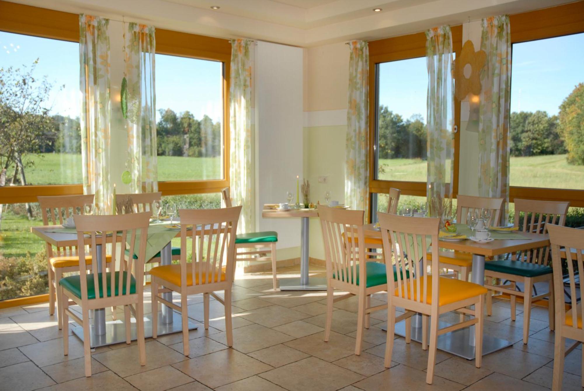Gasthaus-Pension Hofmann Oberdachstetten Eksteriør billede