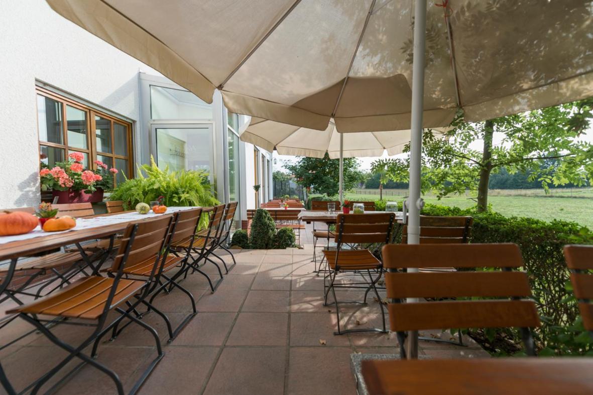 Gasthaus-Pension Hofmann Oberdachstetten Eksteriør billede